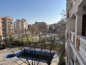 Бургас, к. к. Слънчев бряг, Продава 